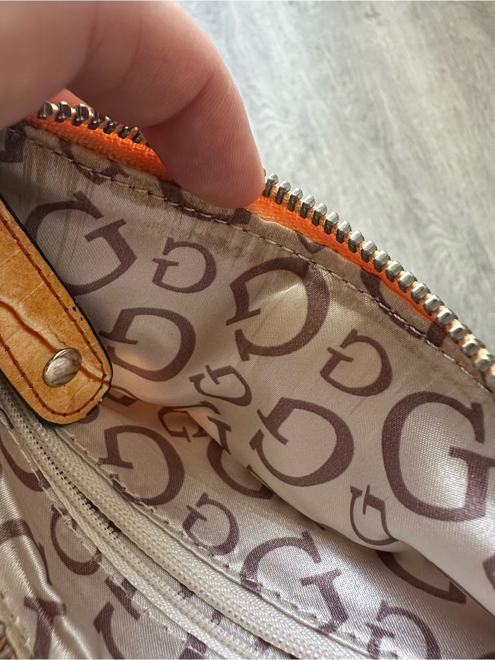 Vintage GUESS Y2K Mini Baguette Bag | Mod Graphic Print & Faux Croc - Picture 5 of 7